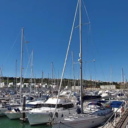 In A Yacht - Algarve Bådhotel Albufeira